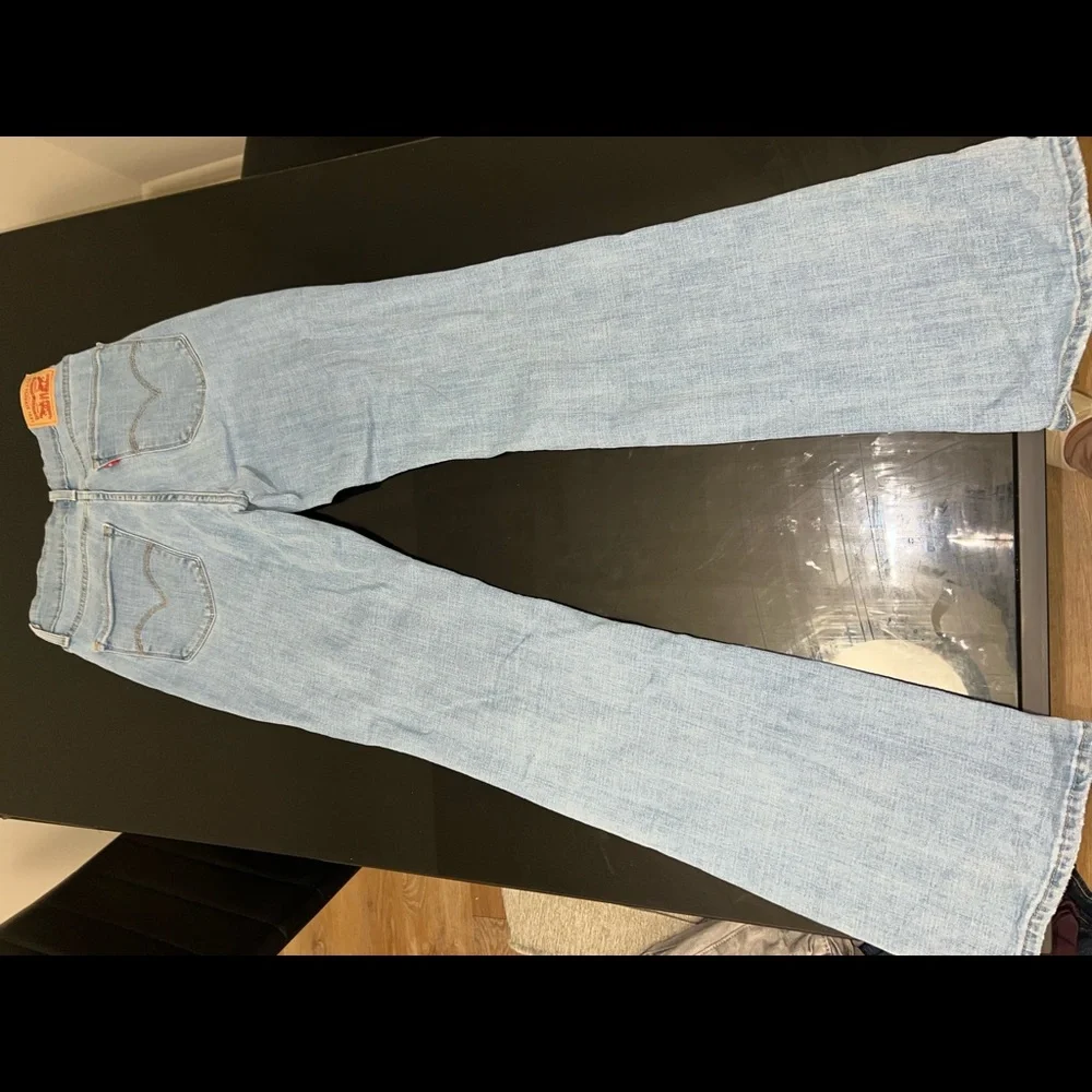 Levy Bootcut Flare Jean Washed Blue - Picture 2 of 3